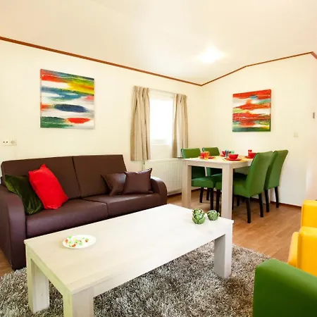 Holiday Droompark Spaarnwoude.13 Feriehus Halfweg