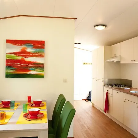 Holiday Droompark Spaarnwoude.13 Feriehus *